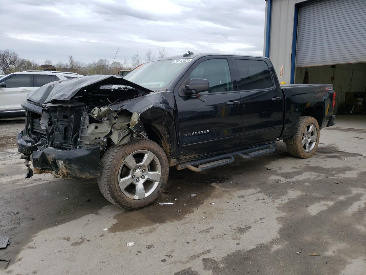 chevrolet silverado 2017 3gcukrec8hg232923