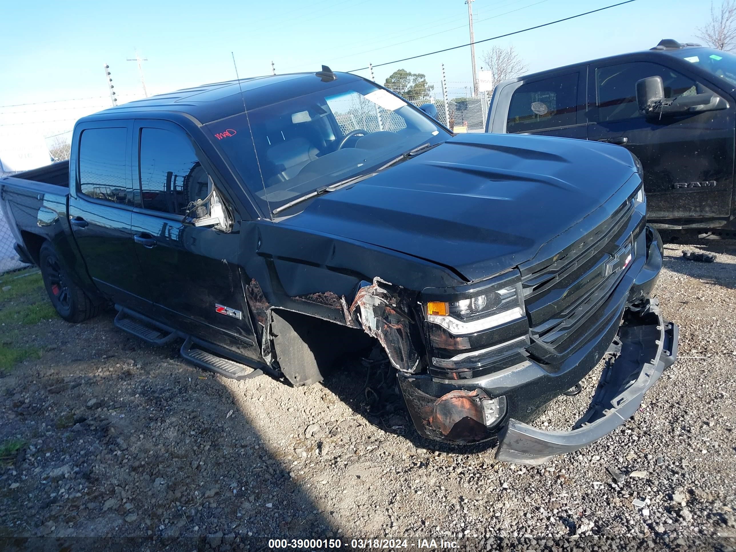 chevrolet silverado 2018 3gcuksec0jg142923