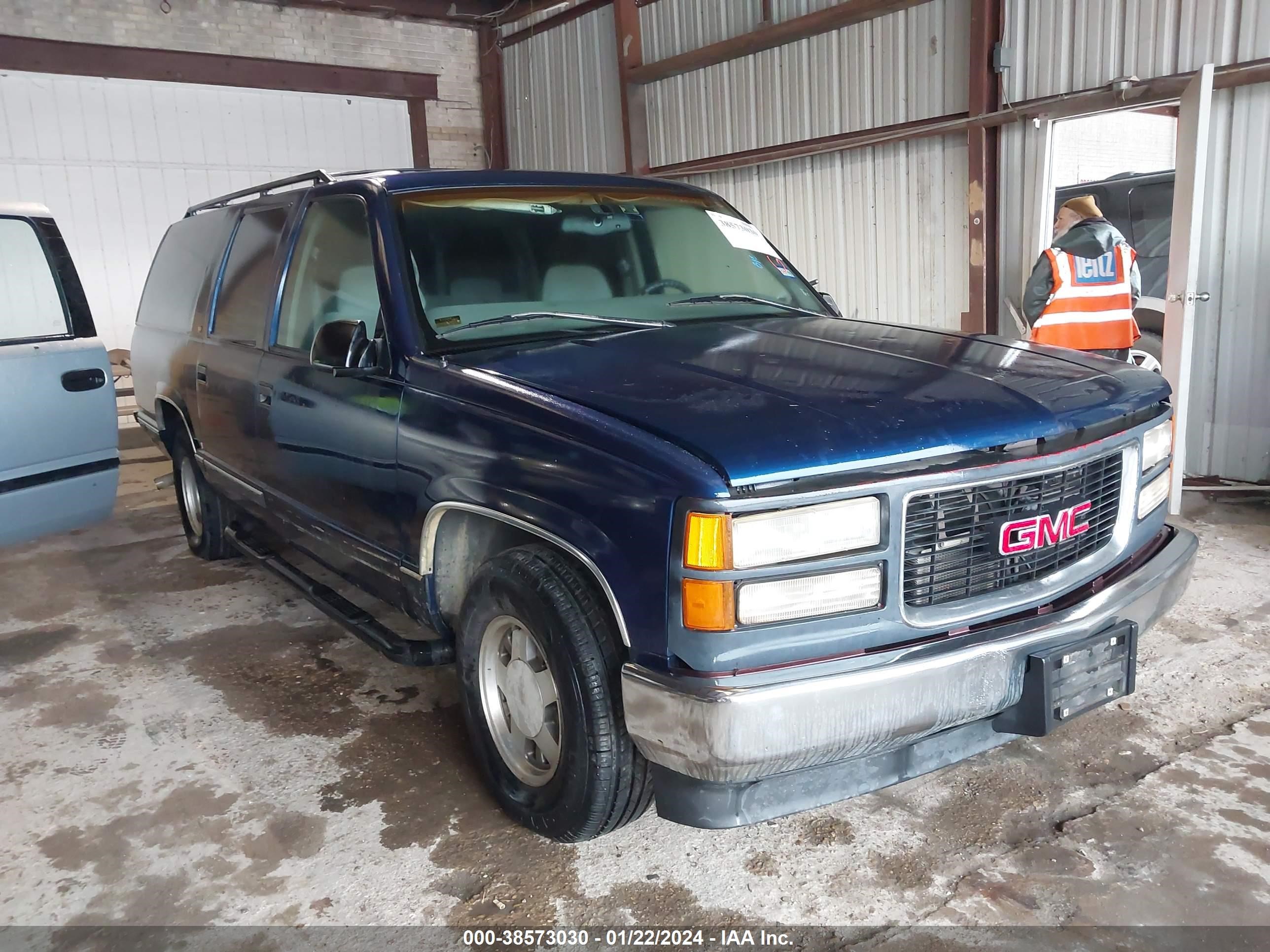 gmc suburban 1997 3gkec16r5vg524826