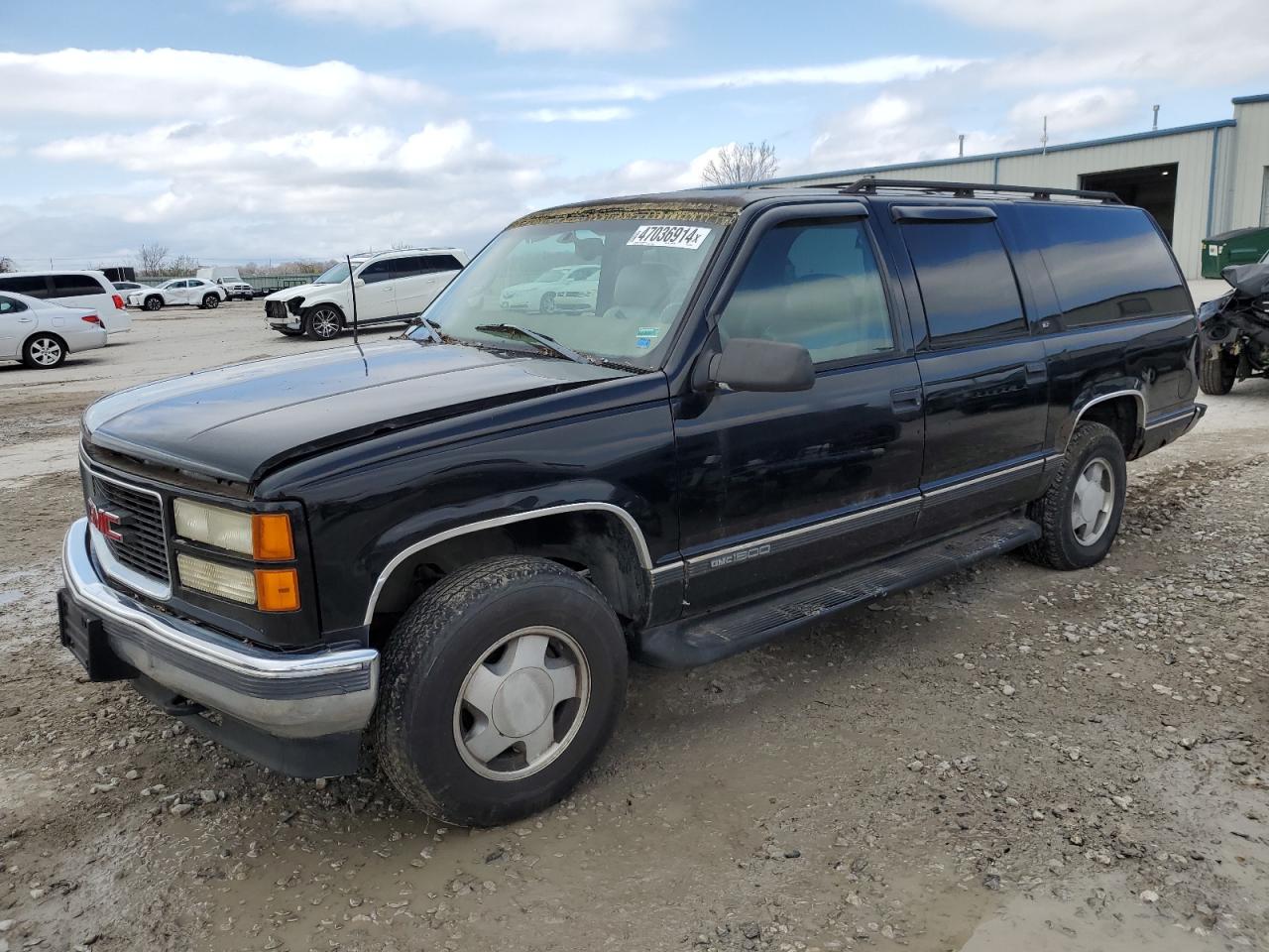 gmc suburban 1998 3gkfk16r2wg510424