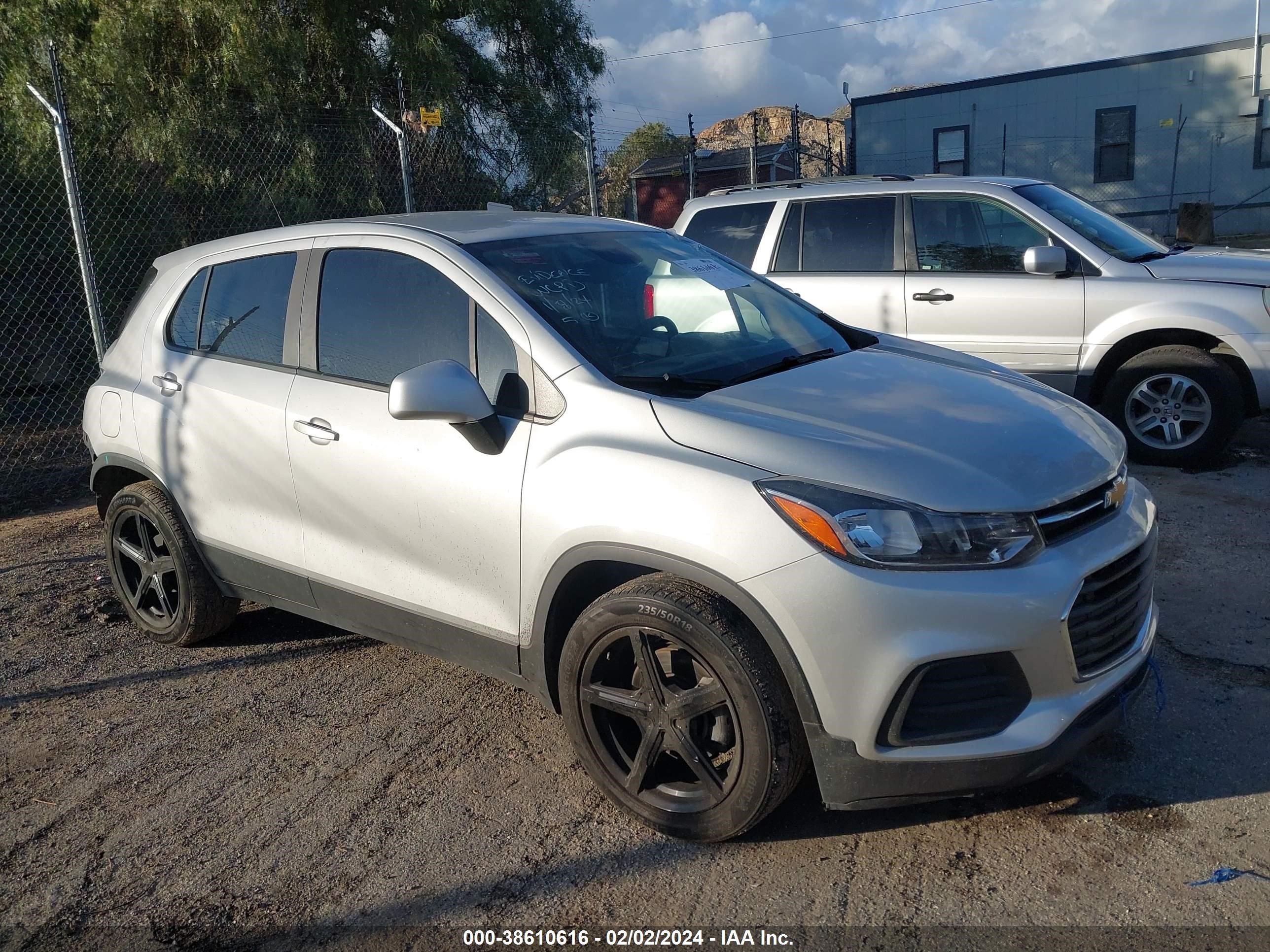 chevrolet trax 2018 3gncjksb3jl393931