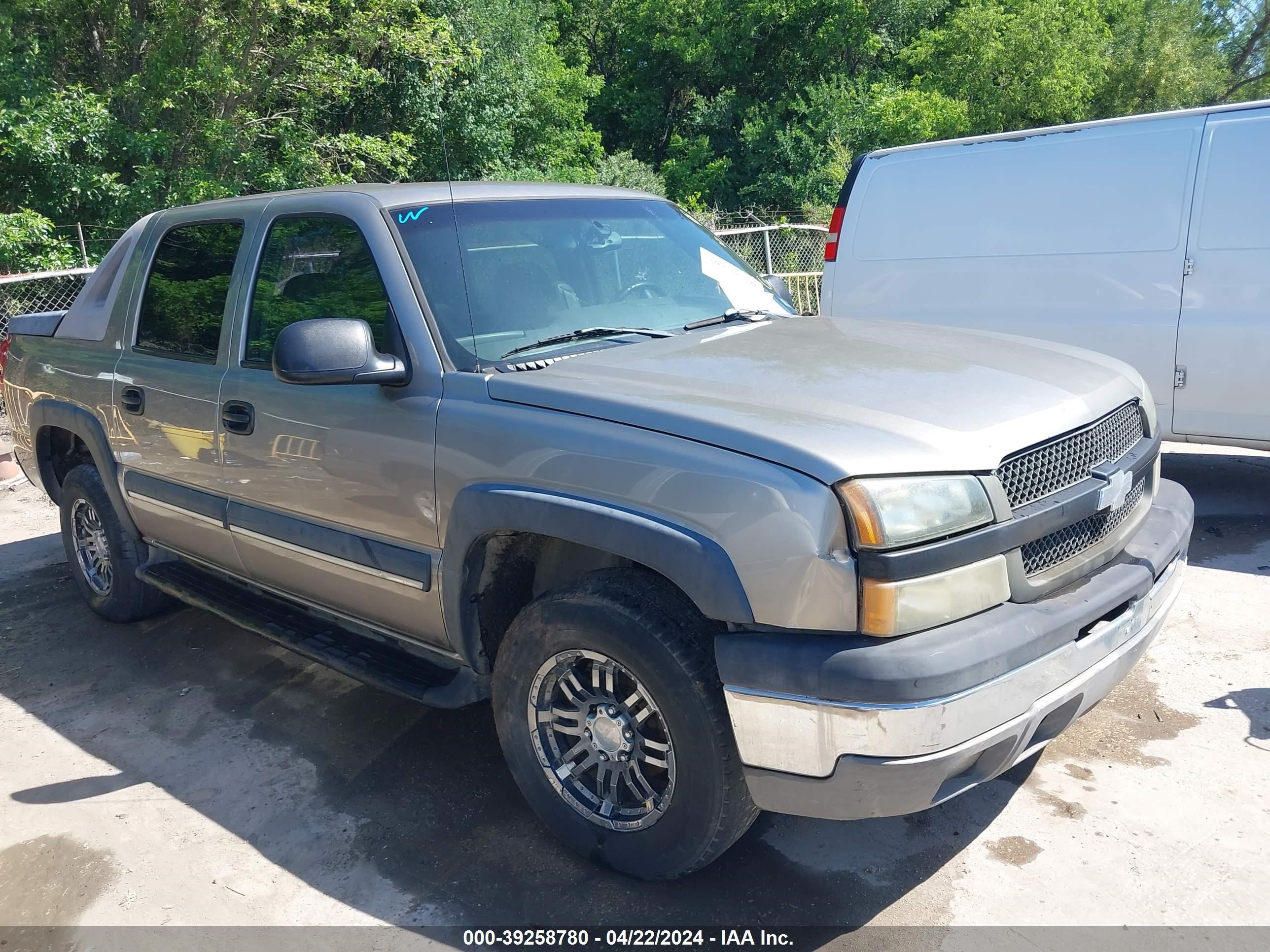 chevrolet avalanche 2003 3gnec13t73g315314