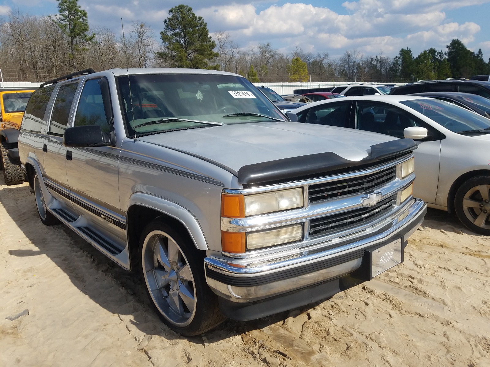 chevrolet suburban c 1997 3gnec16r5vg153086