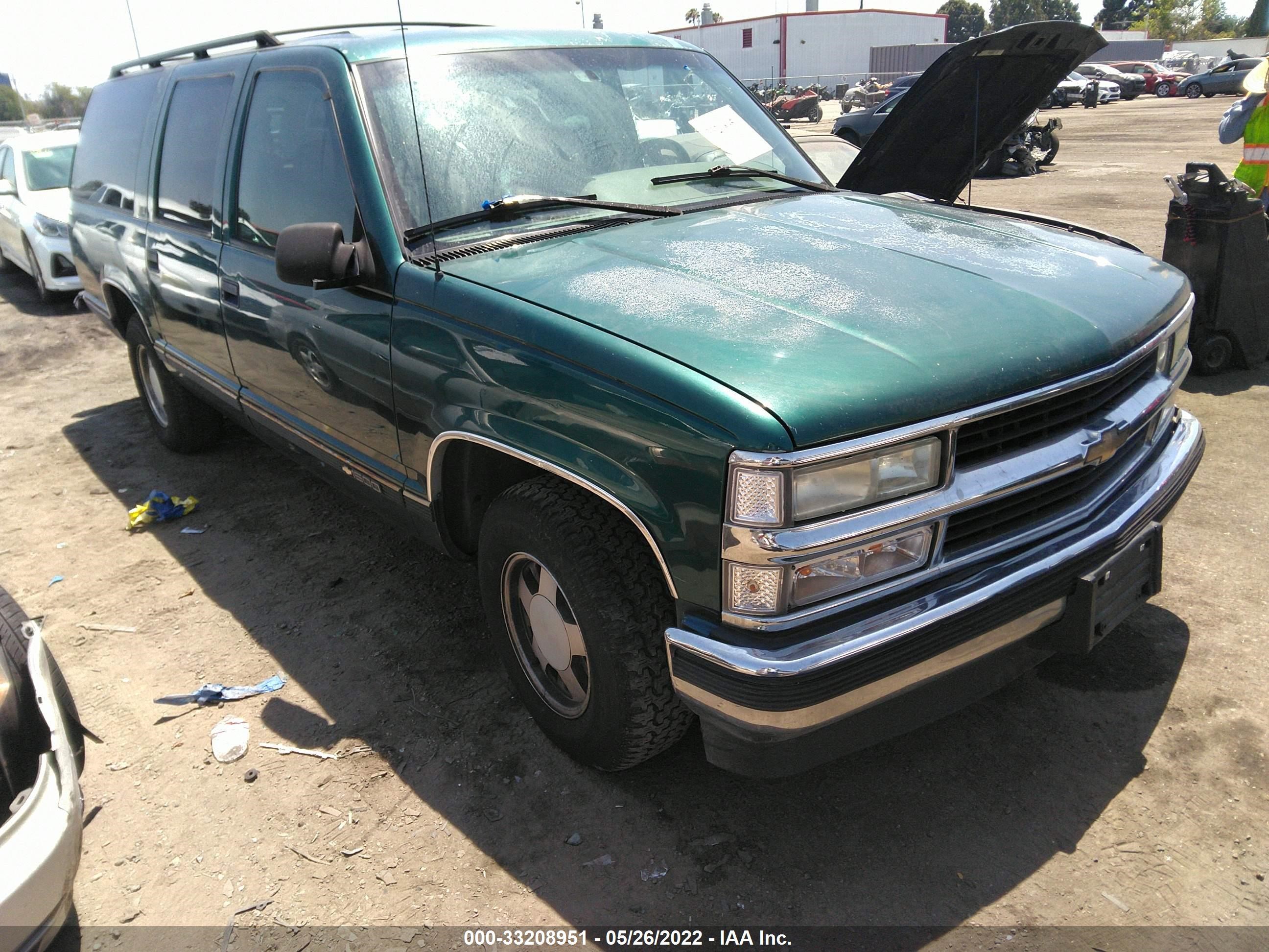 chevrolet suburban 1996 3gnec16r6tg127822