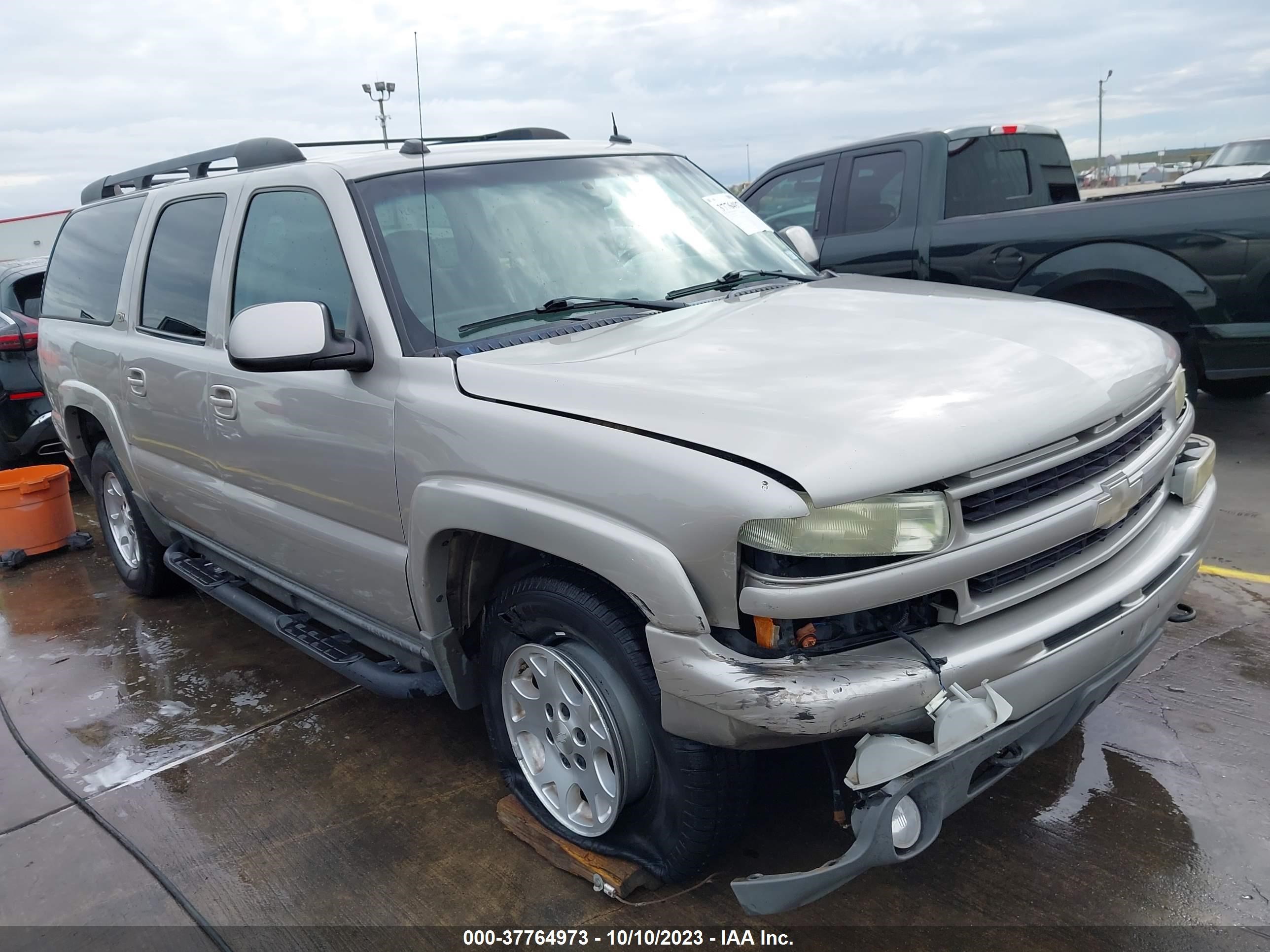 chevrolet suburban 2004 3gnfk16t14g144287