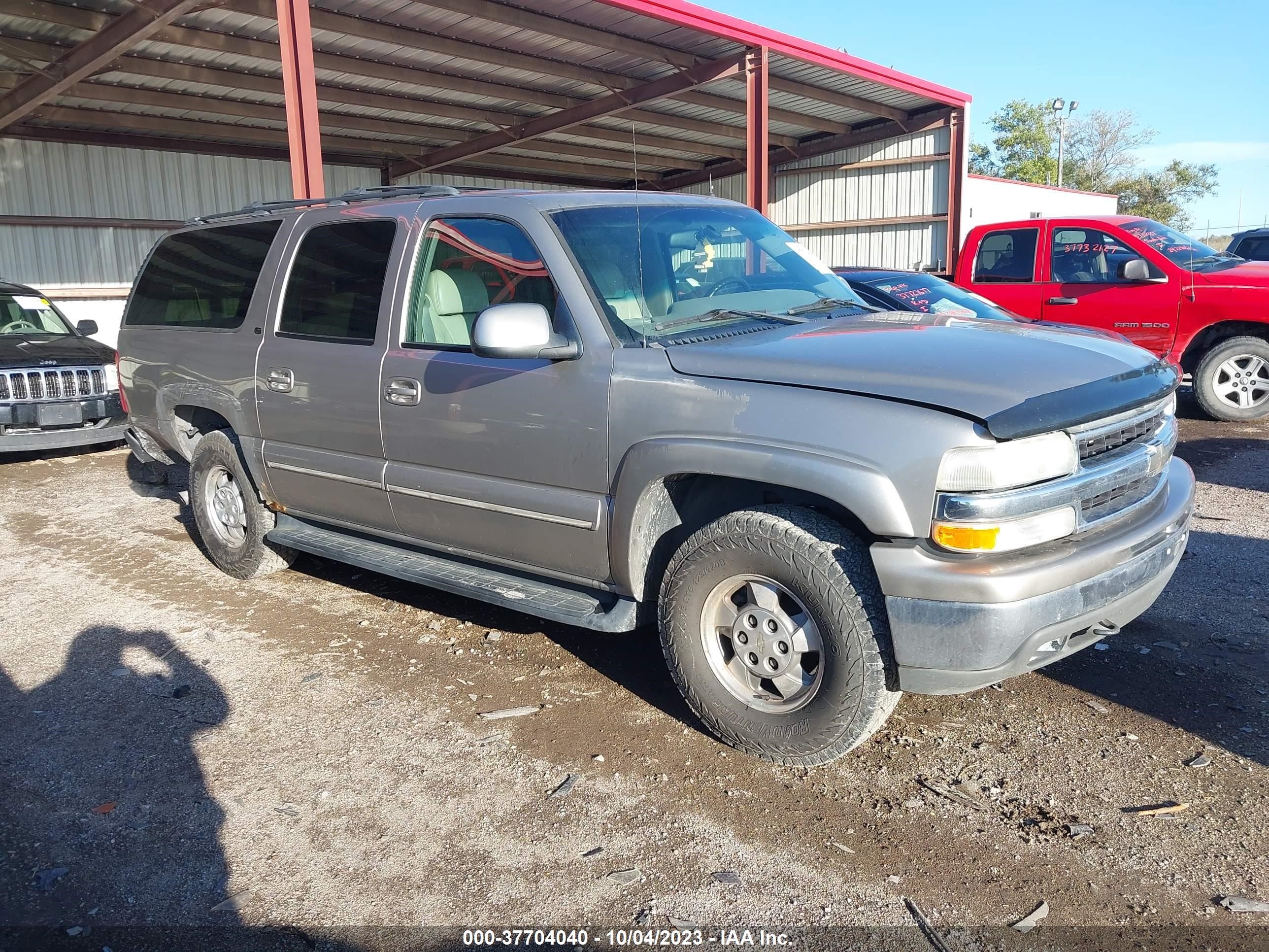 chevrolet suburban 2002 3gnfk16z62g244919