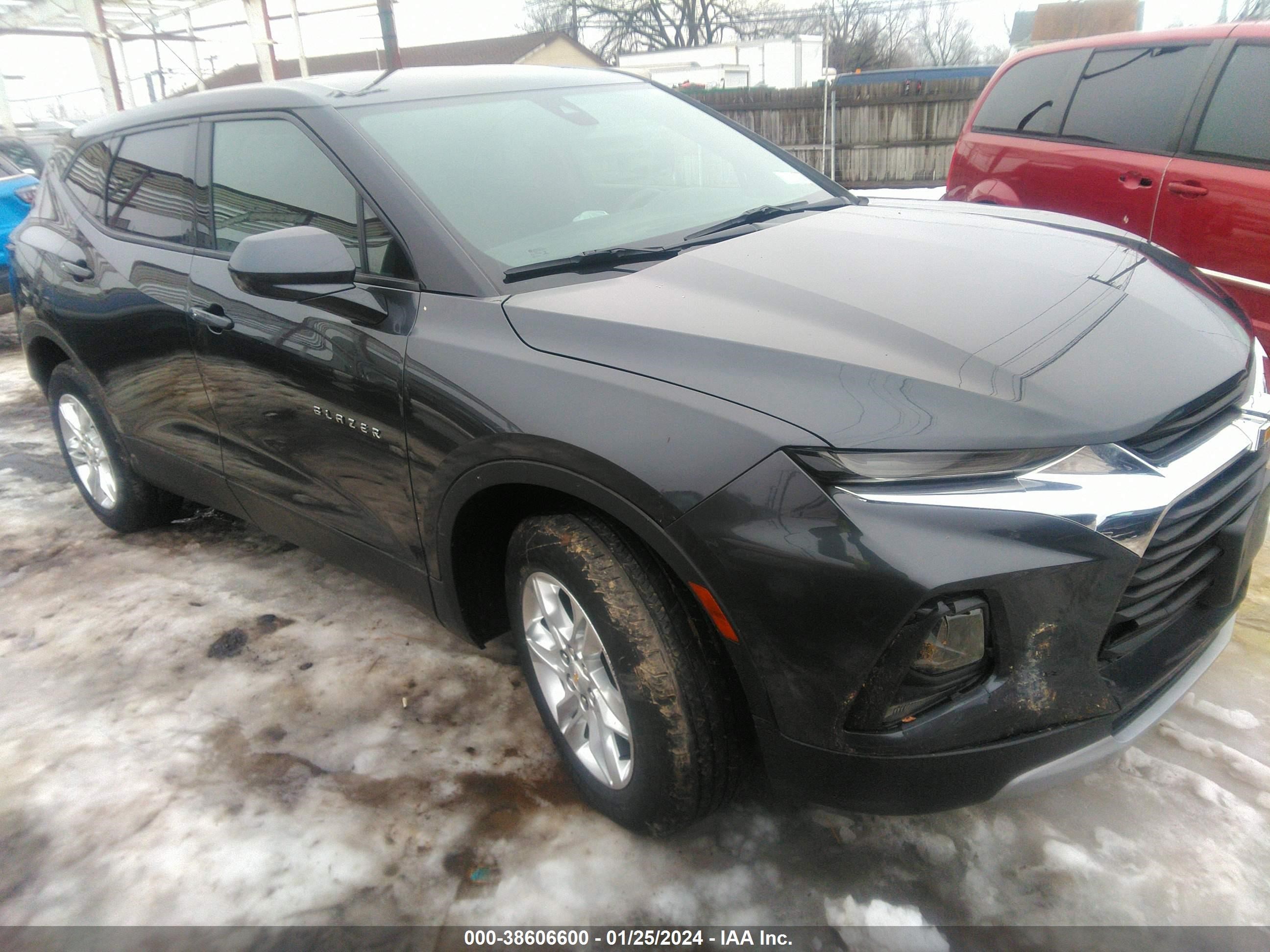 chevrolet blazer 2022 3gnkbhr40ns132433