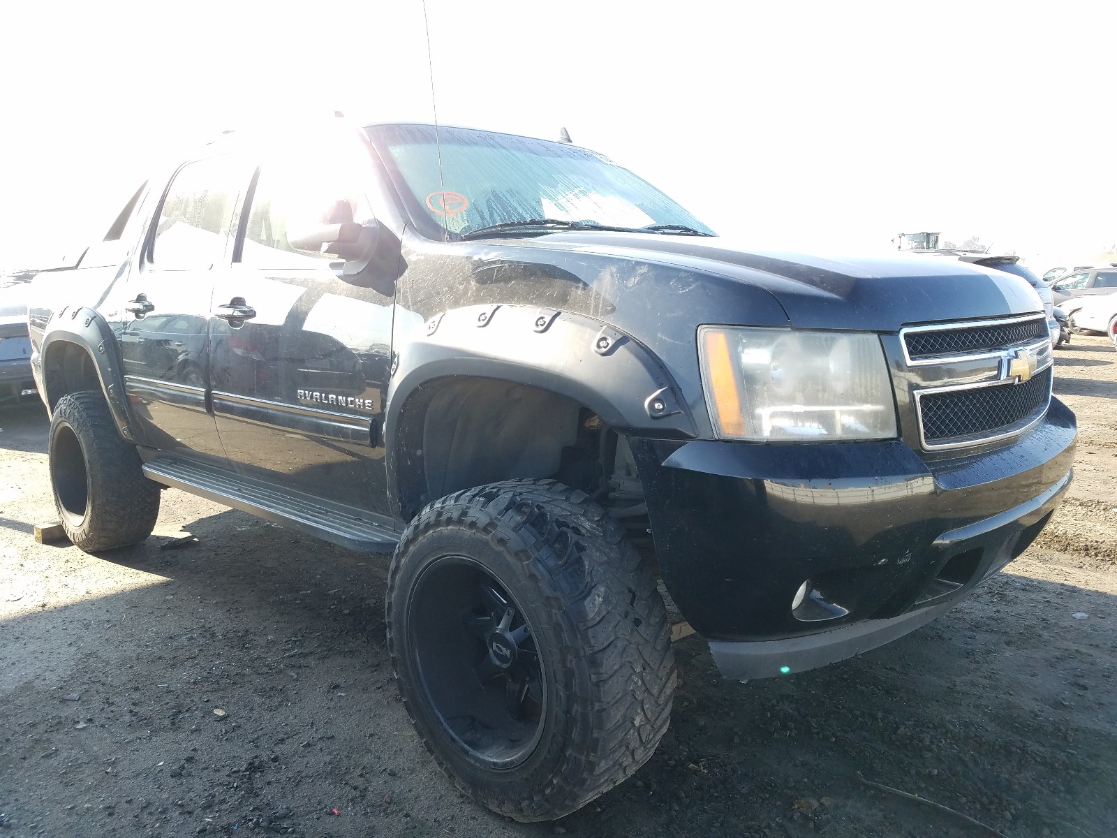 chevrolet avalanche 2011 3gntkfe32bg182691