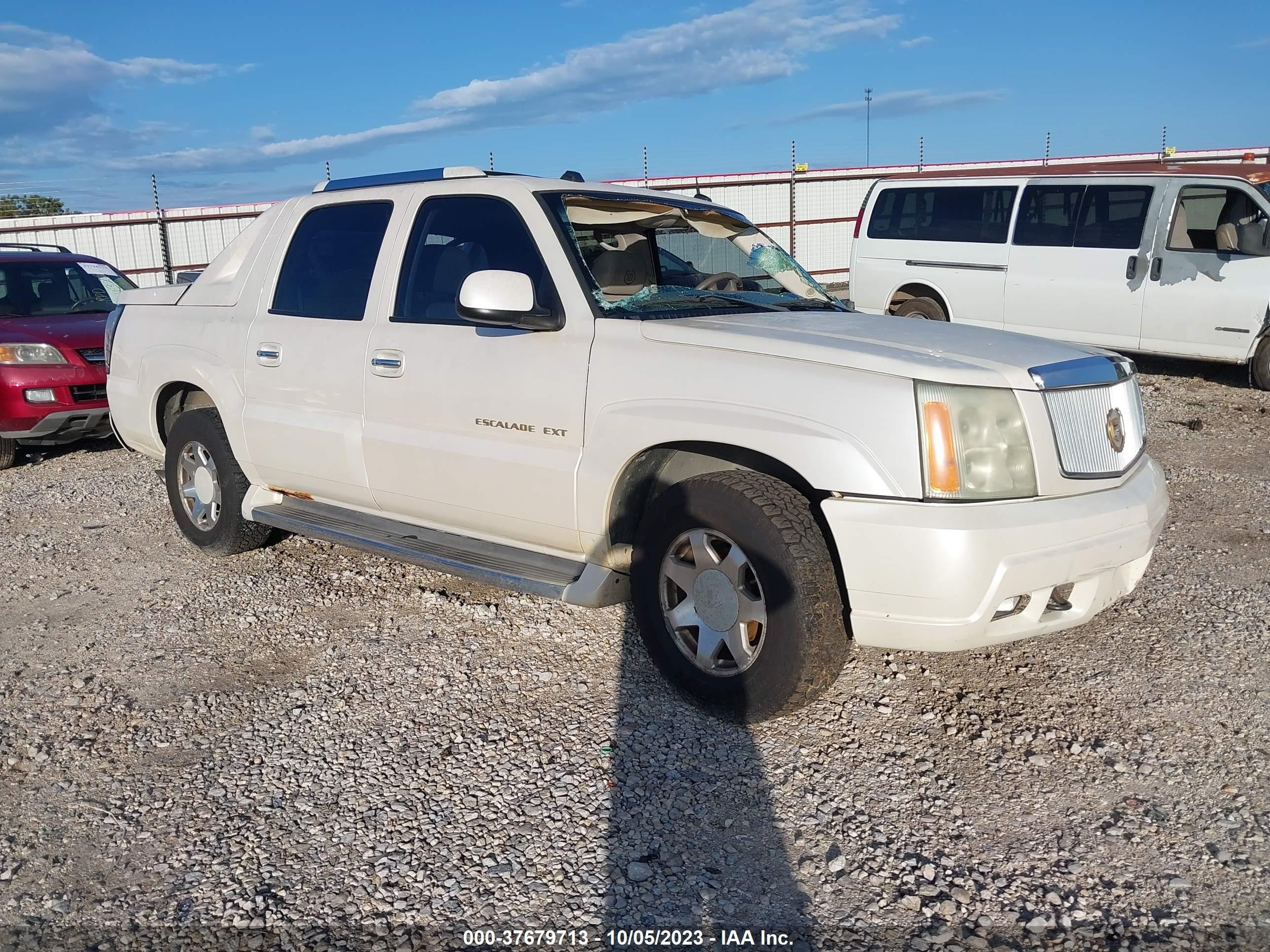 cadillac escalade 2004 3gyek62n34g246919