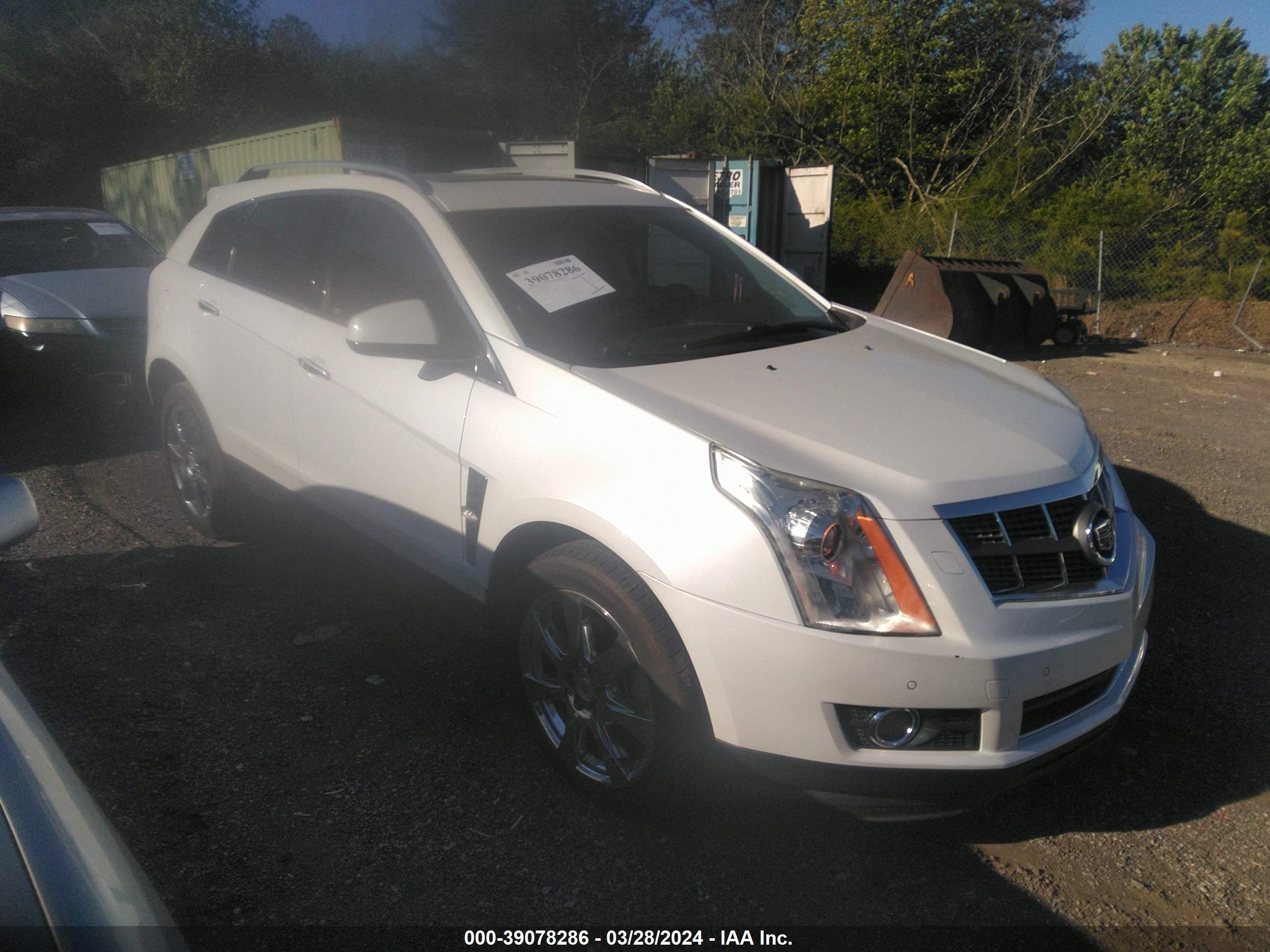 cadillac srx 2011 3gyfnbey3bs572045