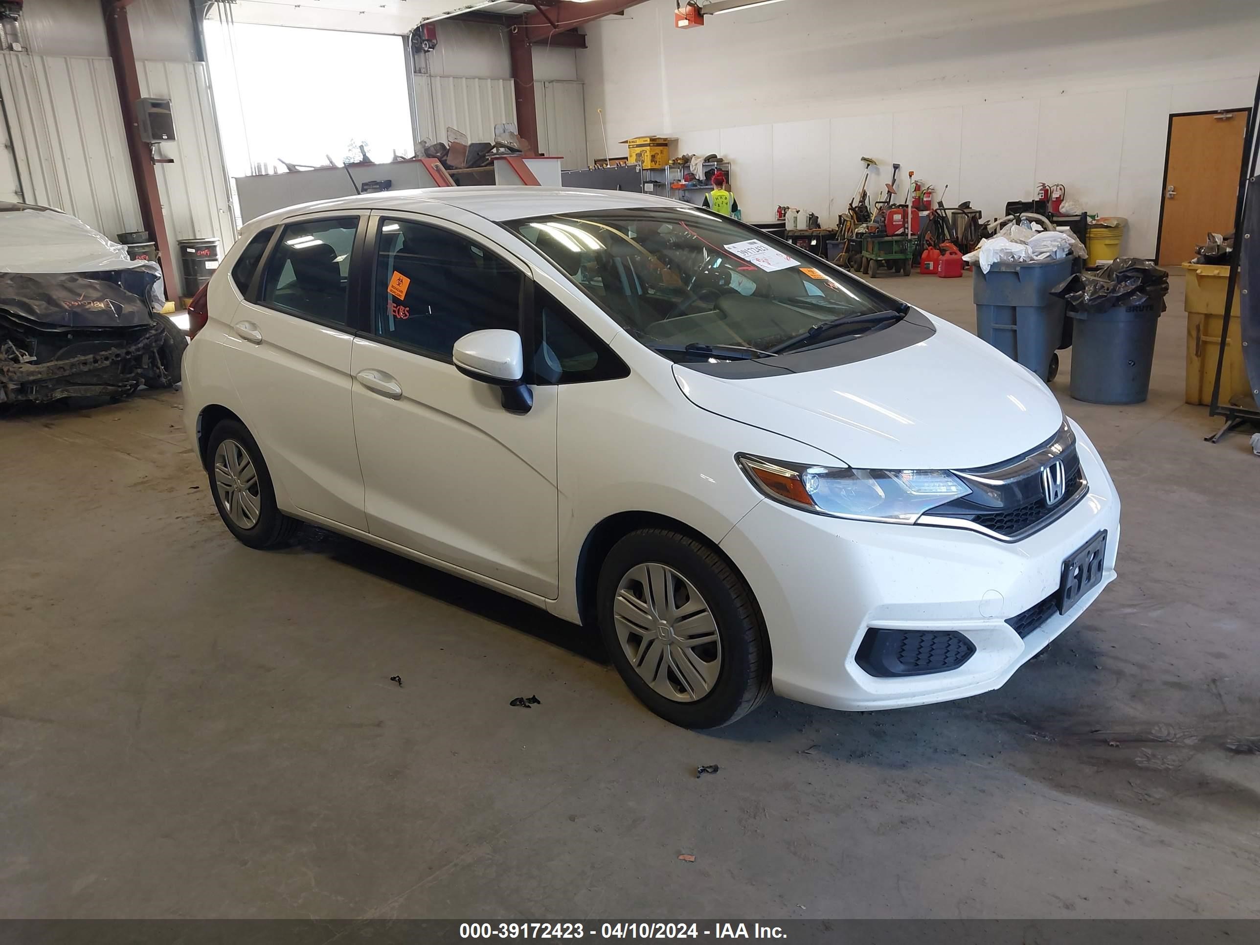 honda fit 2018 3hggk5h45jm727597