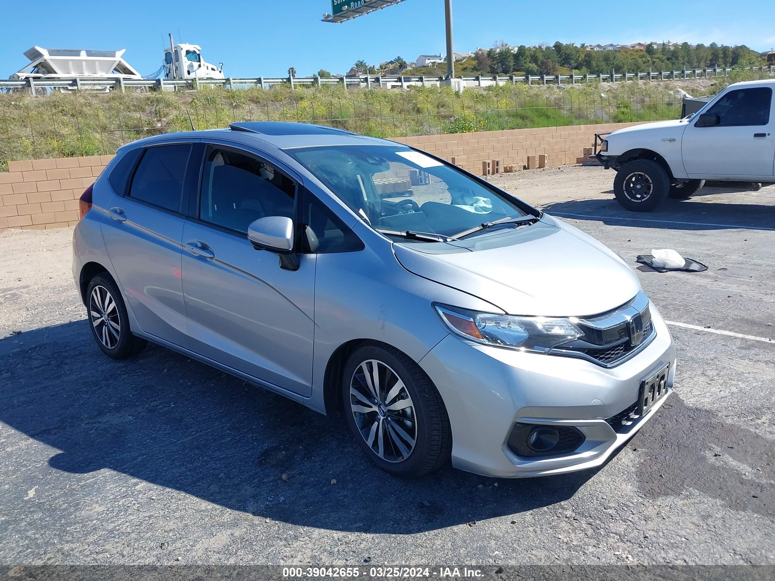 honda fit 2019 3hggk5h86km717665