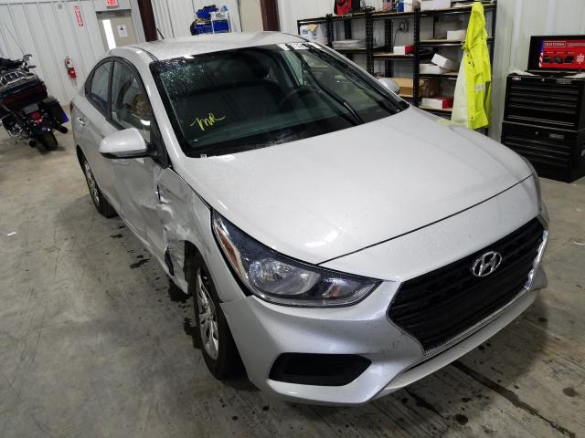 hyundai accent se 2018 3kpc24a33je014054