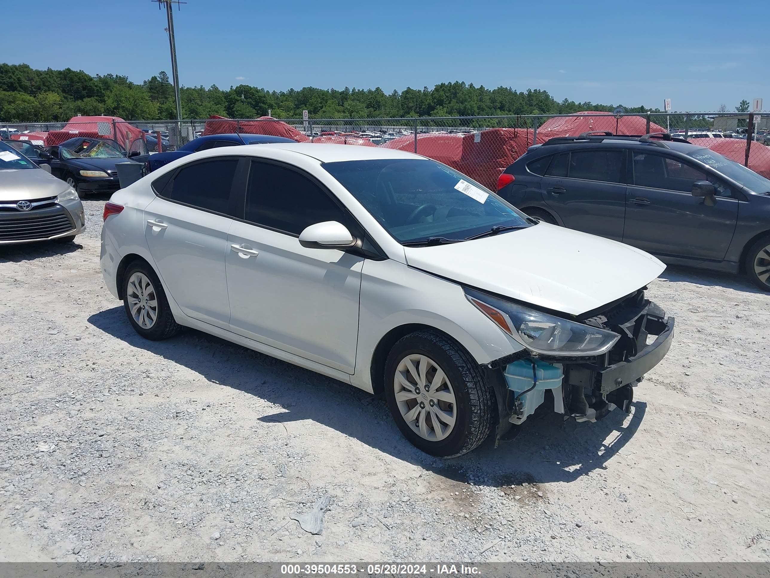 hyundai accent 2018 3kpc24a35je020101