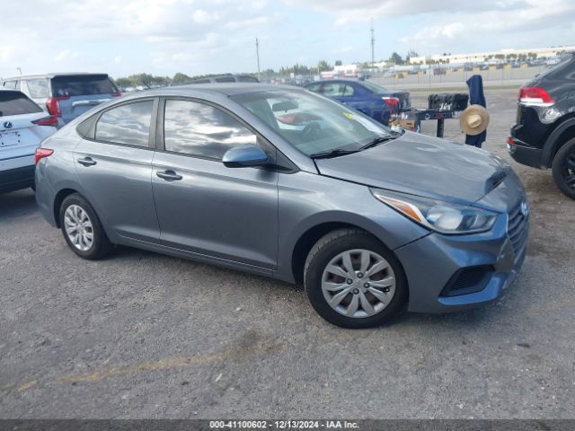 hyundai accent 2018 3kpc24a37je011853