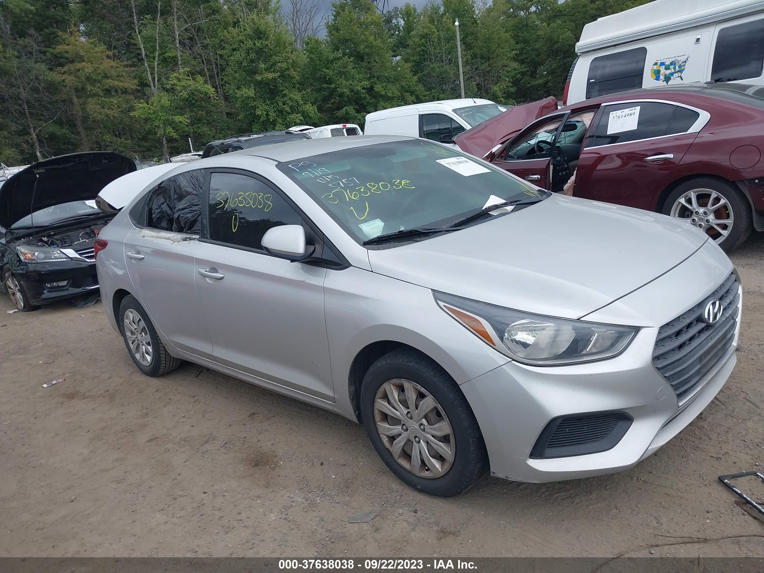 hyundai accent 2018 3kpc24a39je015757