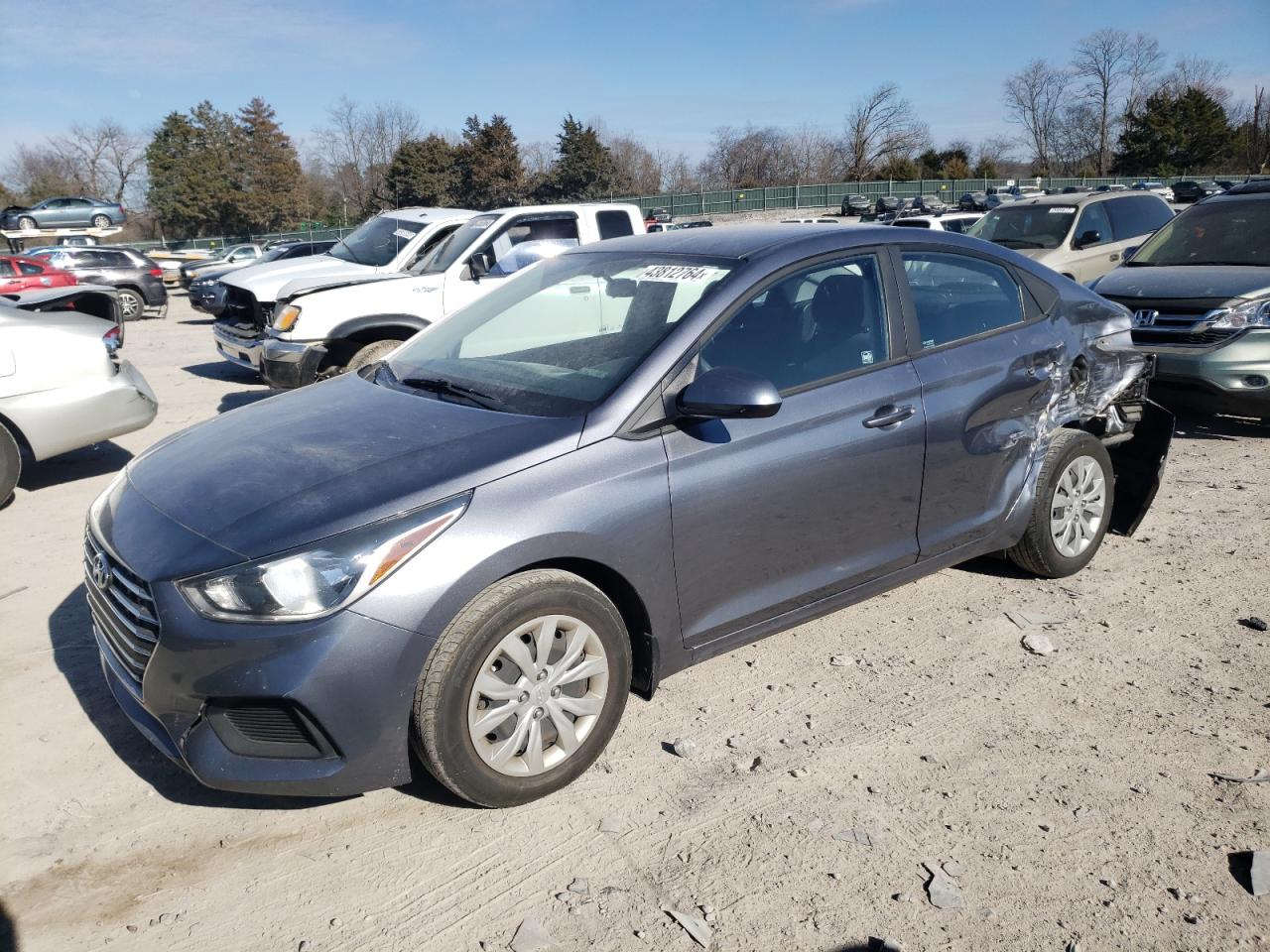 hyundai accent 2020 3kpc24a64le121790