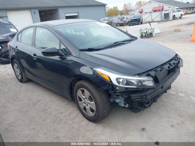 kia forte 2017 3kpfk4a70he031758