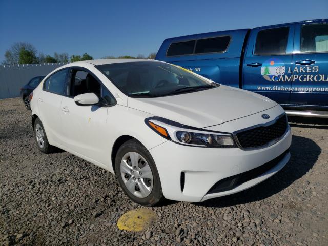 kia forte lx 2017 3kpfk4a70he114624