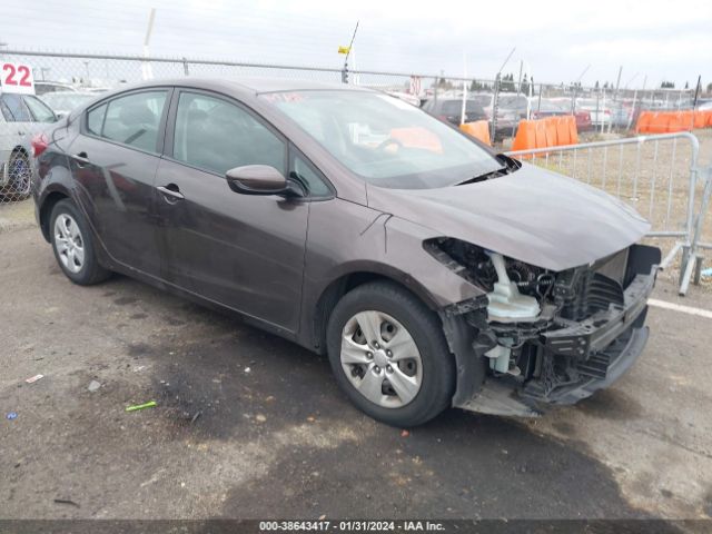 kia forte 2018 3kpfk4a70je224384