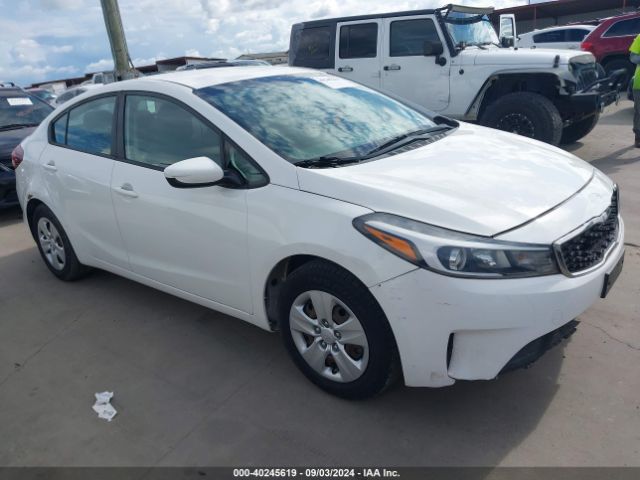 kia forte 2018 3kpfk4a70je239662