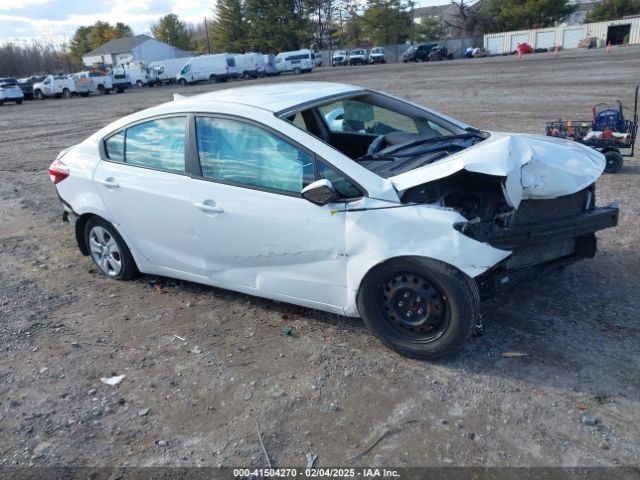 kia forte 2018 3kpfk4a70je278560