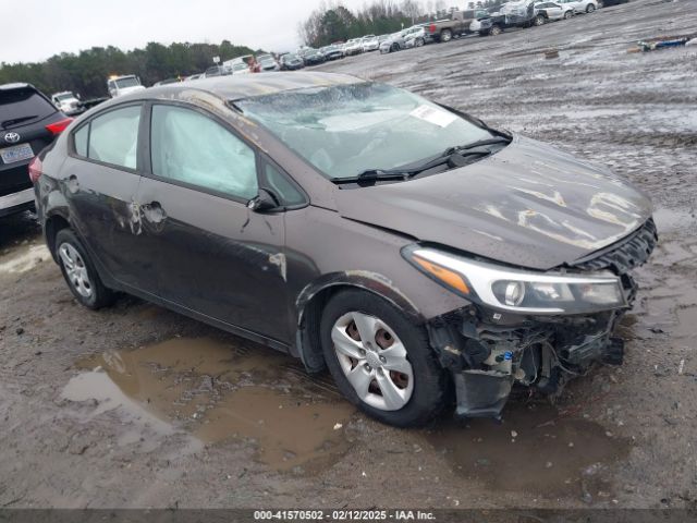 kia forte 2017 3kpfk4a71he049539