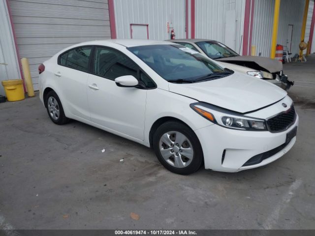 kia forte 2018 3kpfk4a71je182033