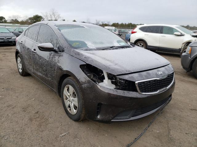 kia forte 2017 3kpfk4a71je217010