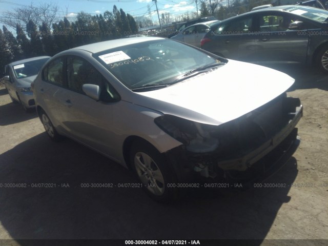 kia forte 2017 3kpfk4a72he102734