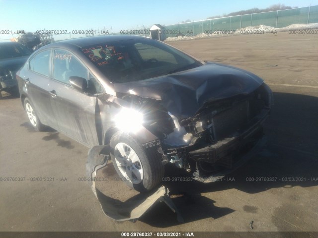 kia forte 2017 3kpfk4a73he141431