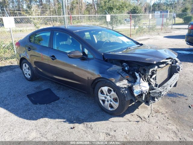 kia forte 2017 3kpfk4a74he028684