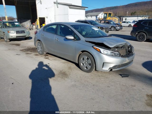 kia forte 2017 3kpfk4a74he072894