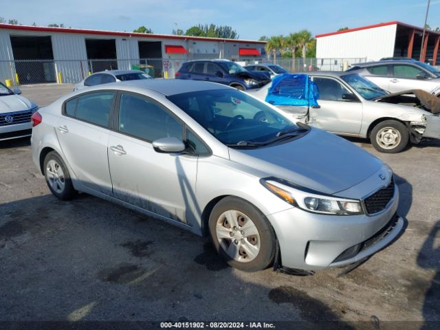 kia forte 2017 3kpfk4a74he104565