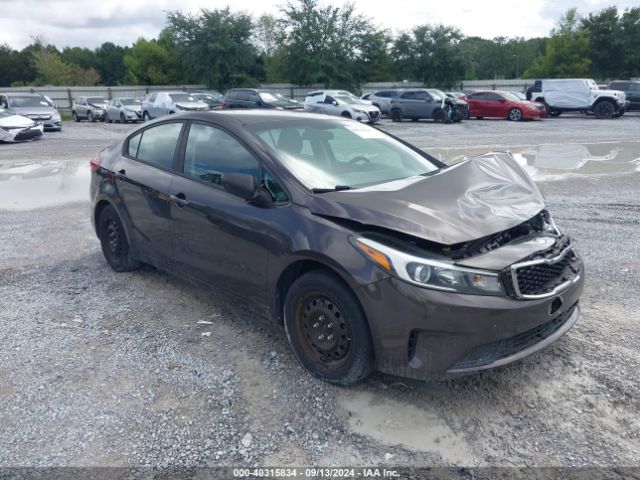 kia forte 2018 3kpfk4a74je217440