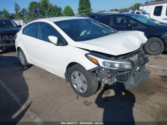 kia forte 2018 3kpfk4a74je229409