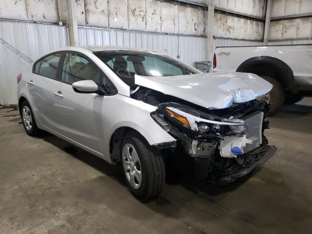 kia  2018 3kpfk4a75je220993