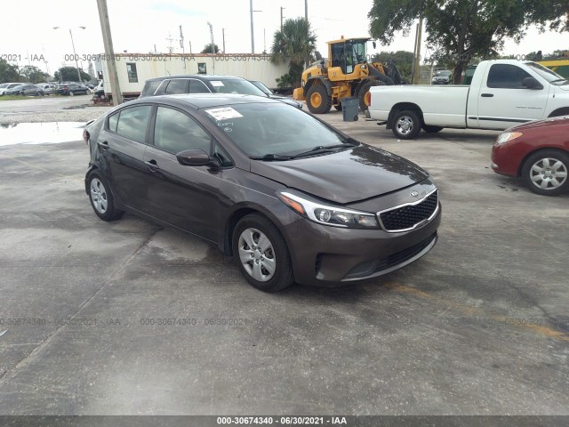 kia forte 2017 3kpfk4a76he156487