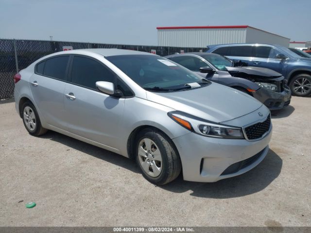 kia forte 2017 3kpfk4a77he061131