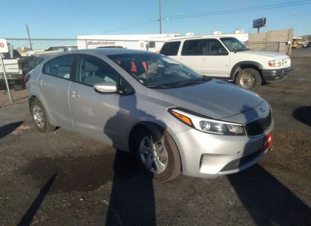 kia forte 2018 3kpfk4a77je221742