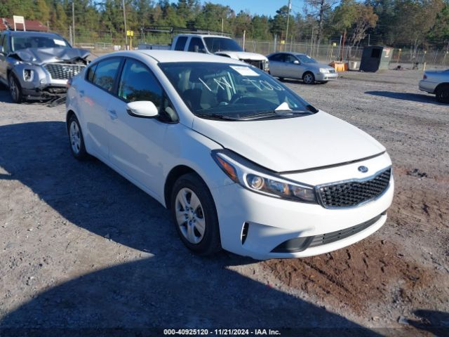 kia forte 2018 3kpfk4a77je231705