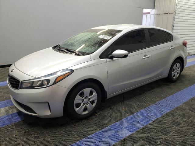 kia forte 2018 3kpfk4a77je247337