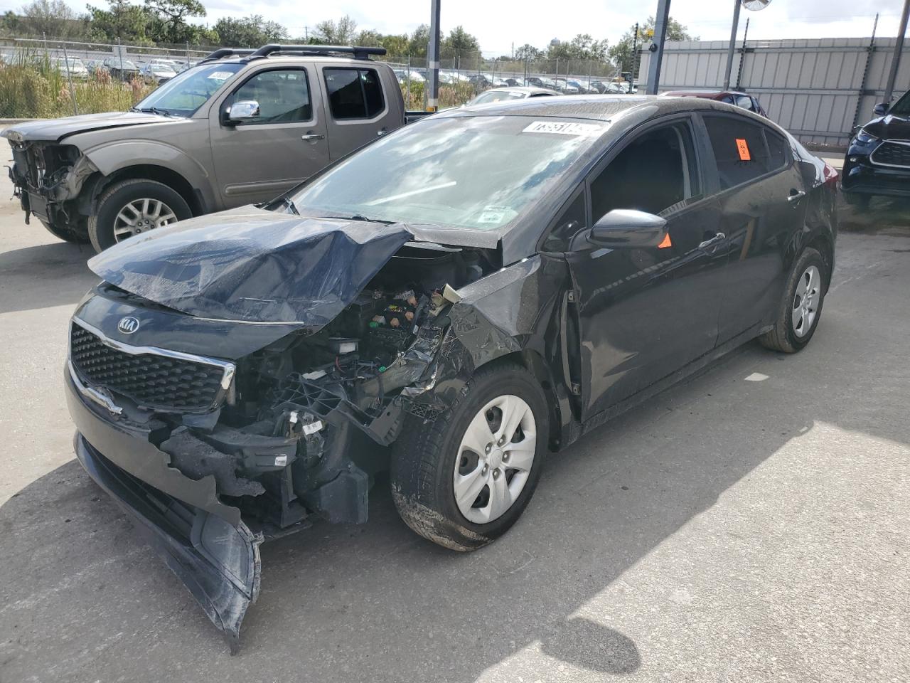 kia forte 2017 3kpfk4a78he053748