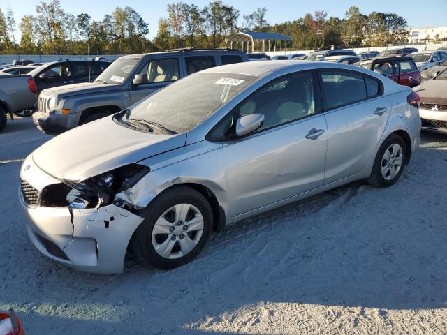 kia forte lx 2017 3kpfk4a7xhe078019