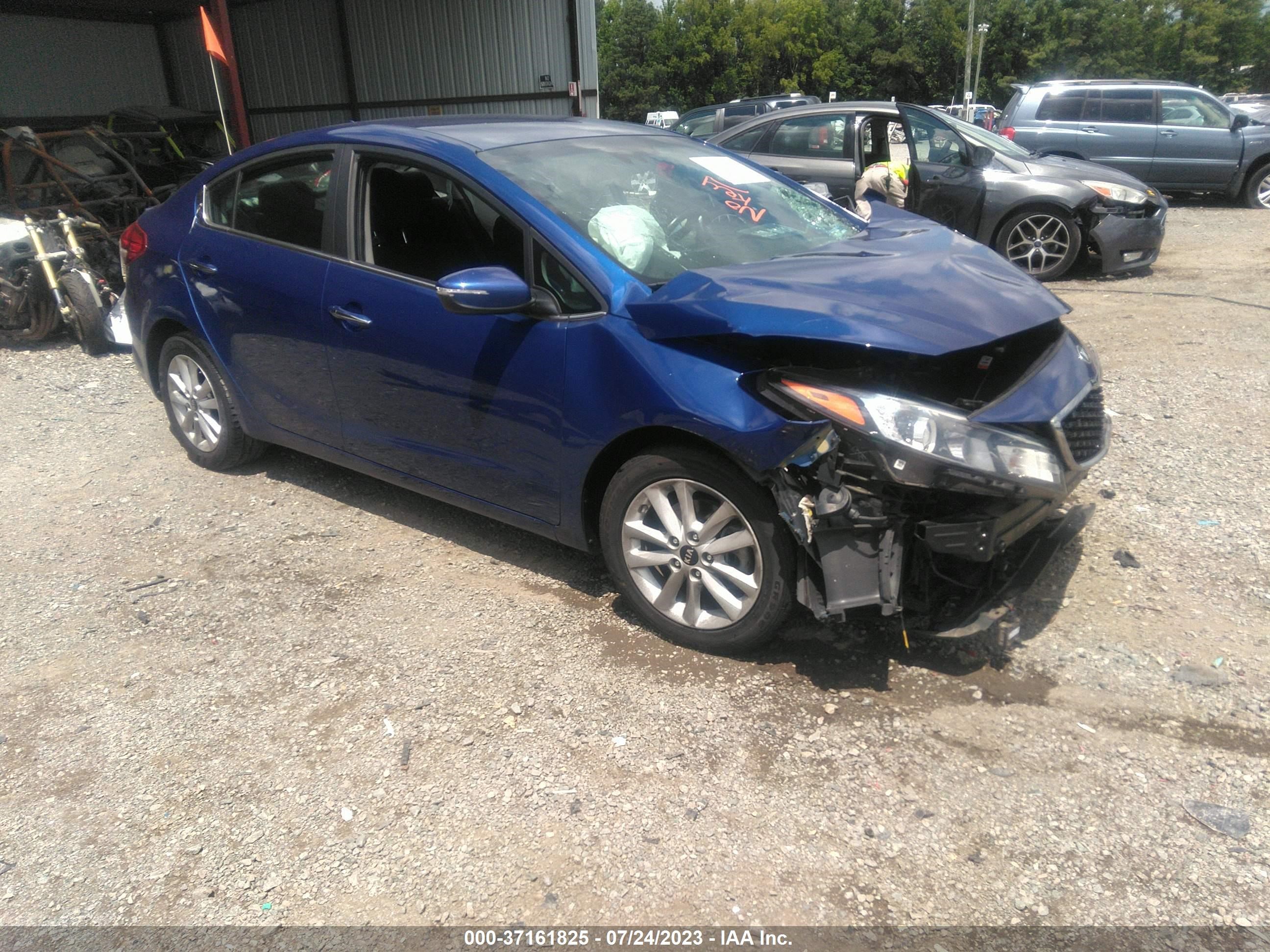 kia forte 2017 3kpfl4a70he024807