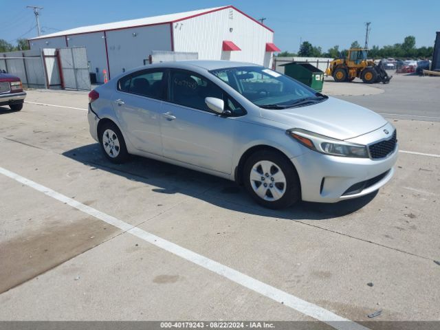 kia forte 2017 3kpfl4a71he098494