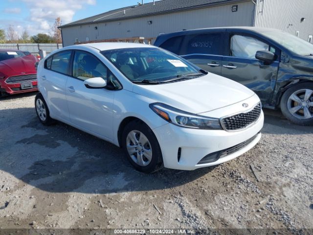 kia forte 2018 3kpfl4a71je185057