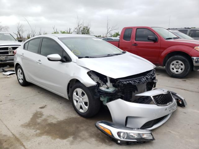 kia forte lx 2018 3kpfl4a73je195282