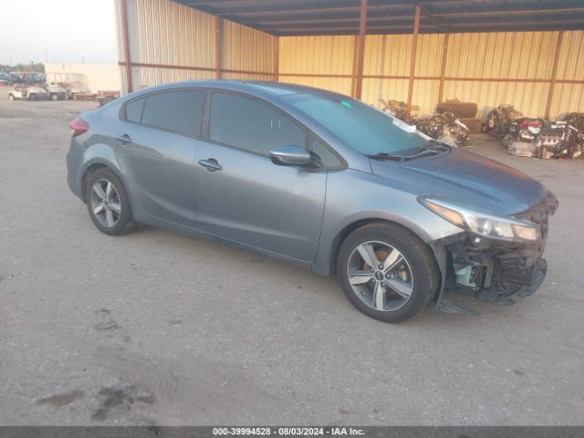 kia forte 2018 3kpfl4a73je210900