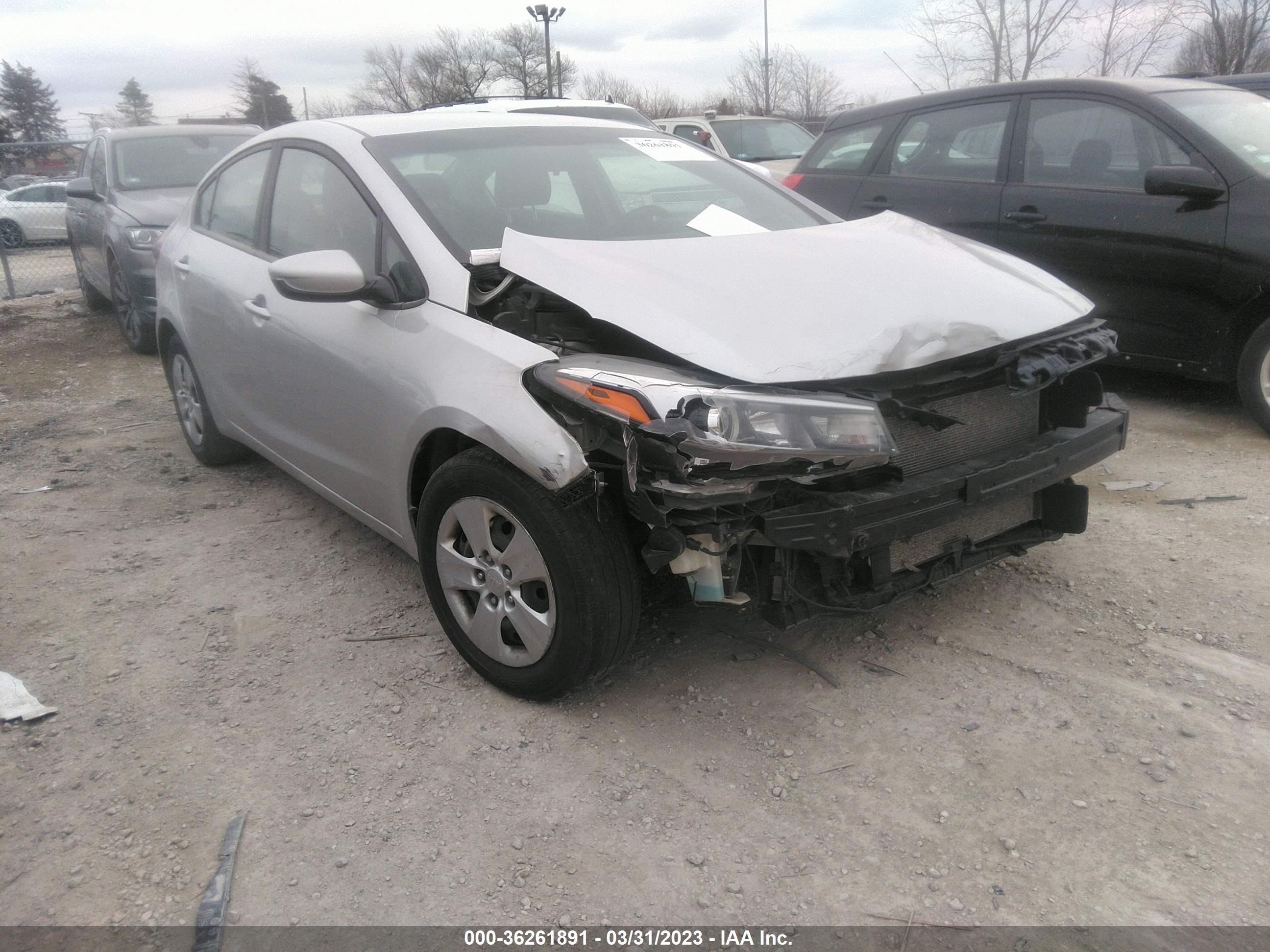 kia forte 2017 3kpfl4a74he103767